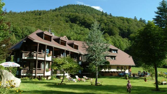 Hotel Lawine Todtnau Bagian luar foto
