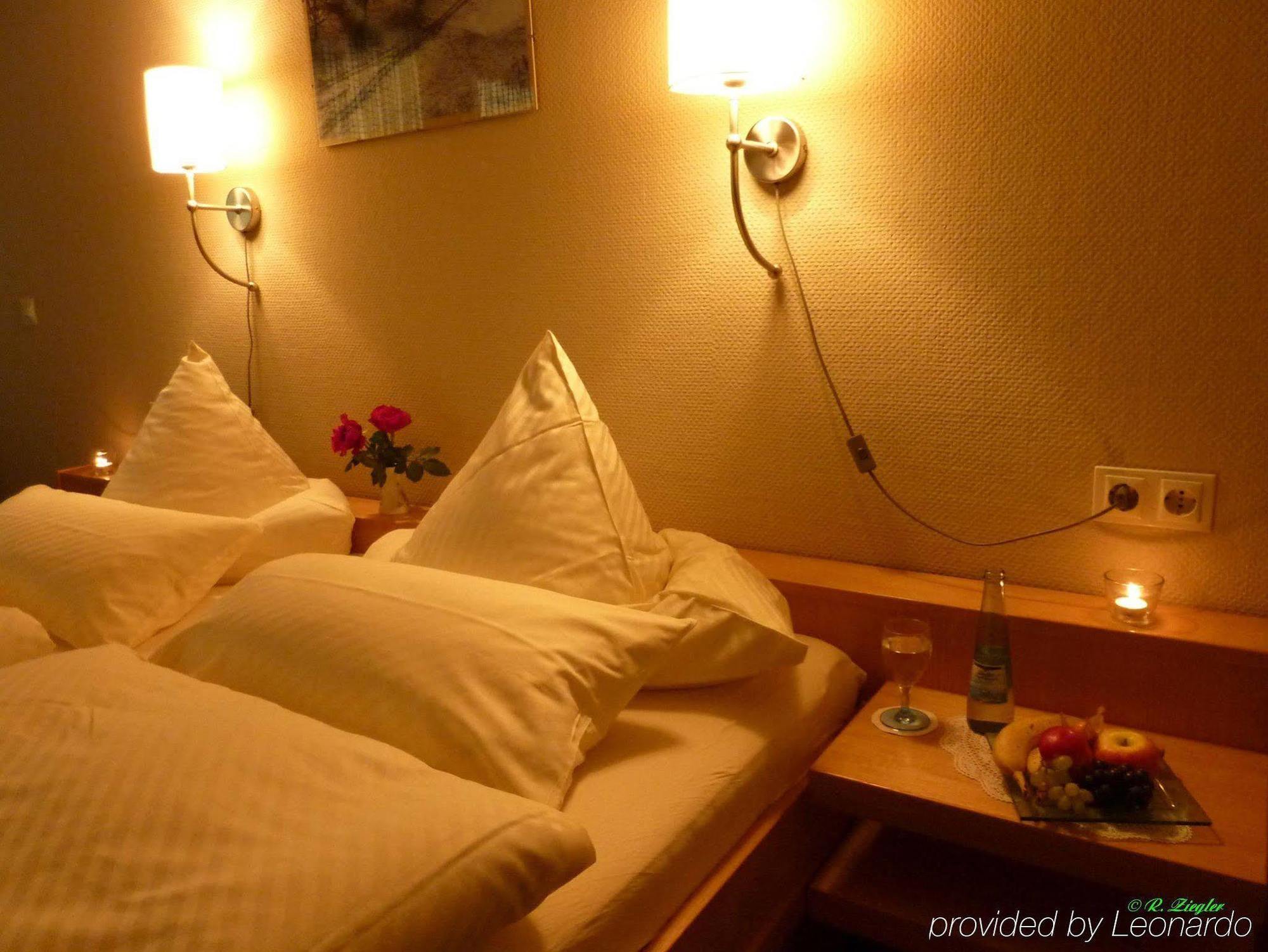 Hotel Lawine Todtnau Bagian luar foto